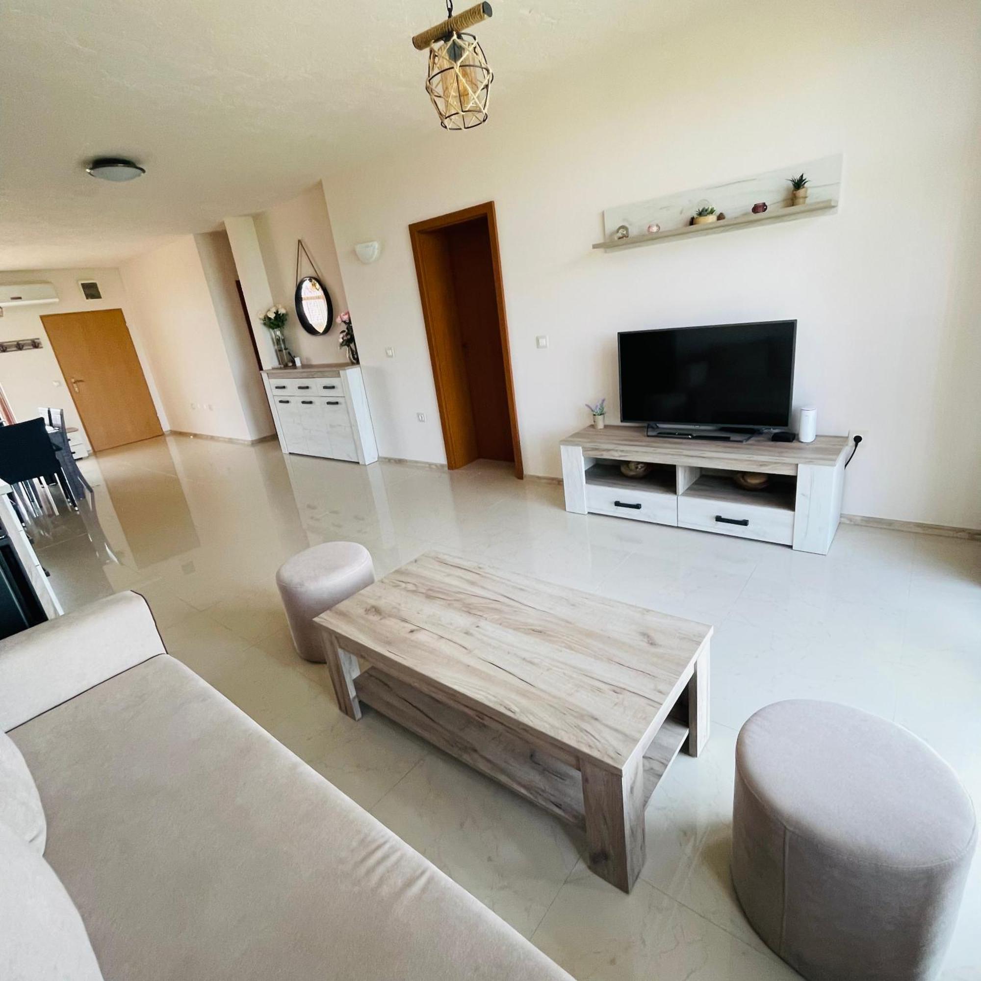 סוזופול Private Apartment With Sea View מראה חיצוני תמונה