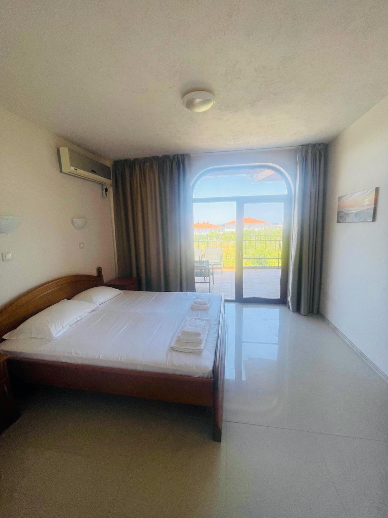 סוזופול Private Apartment With Sea View מראה חיצוני תמונה